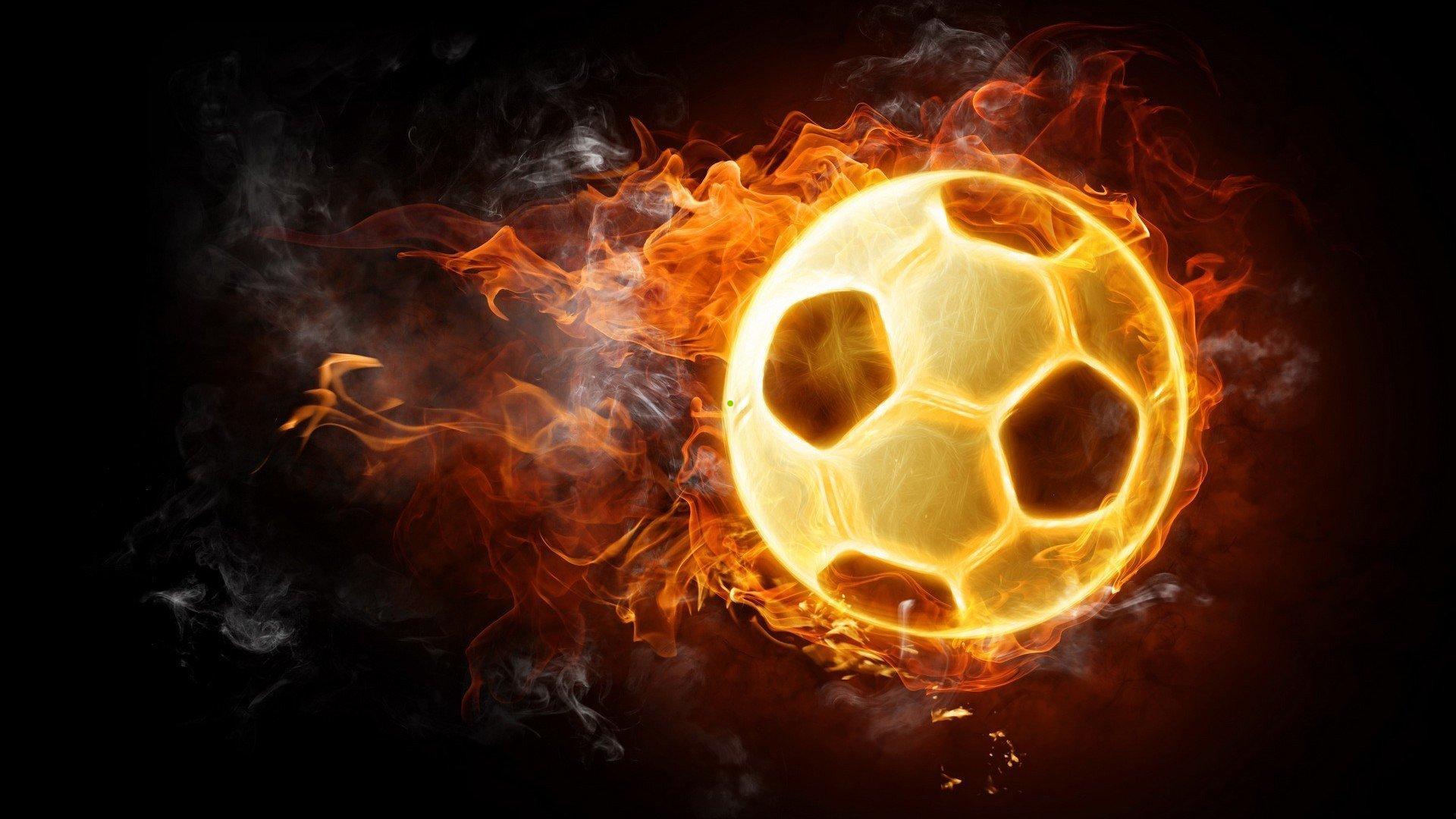 图拉姆头球梅开二度创辉煌，阿贾克斯角球防线崩盘录19年首耻